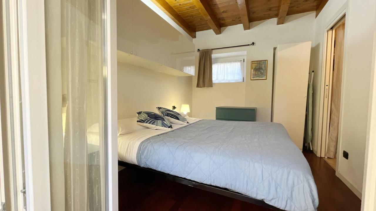 La Casa Di Gio - Affitti Brevi Italia Apartman Lecco Kültér fotó